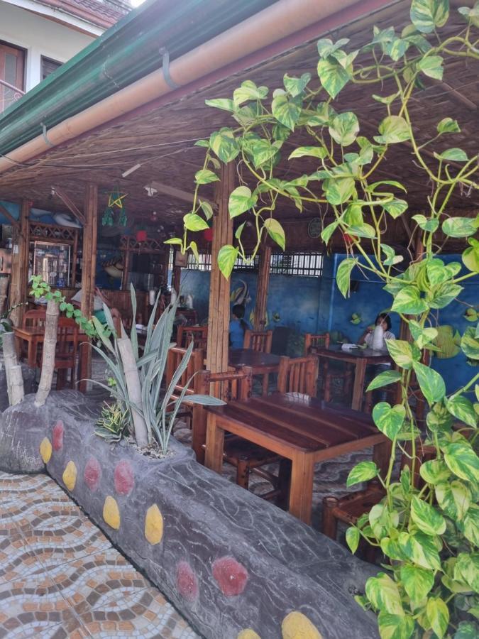 Southpoint Hostel Moalboal Exterior foto